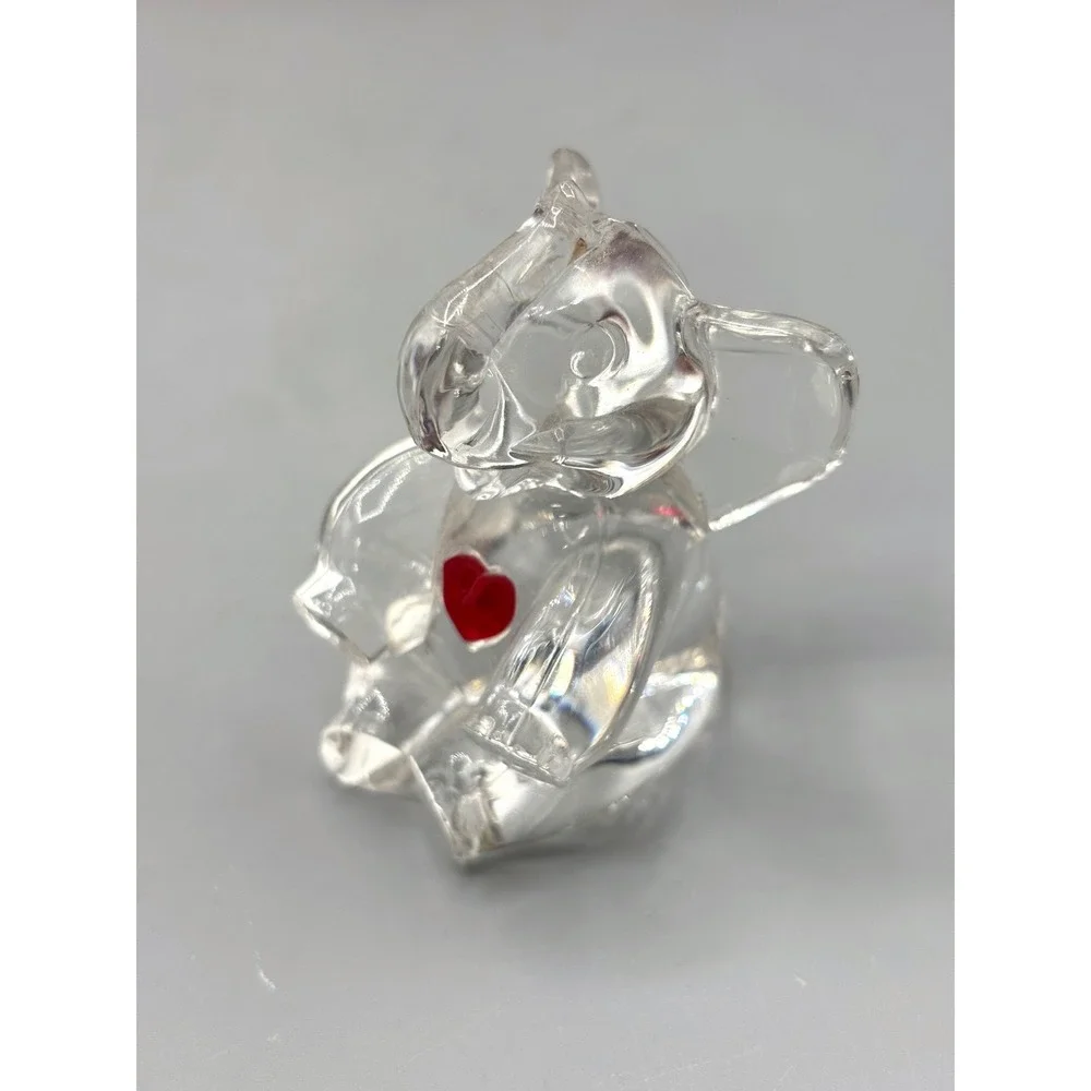 Vintage Crystal Hearts Collection Elephant Figurine Red Heart Clear Acrylic‎